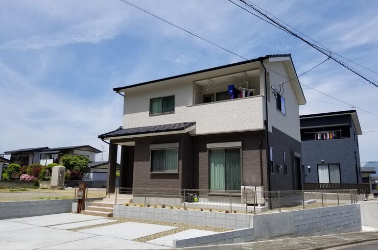 木造新築住宅　２階建て