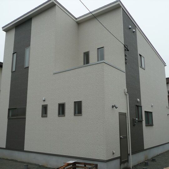 木造新築住宅　２階建て