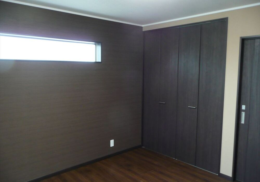 内観（２階寝室①）