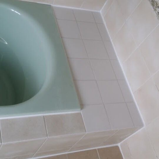 タイル張り替え